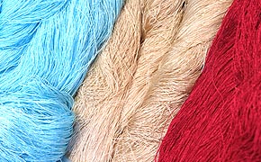 原糸購入から染色まで